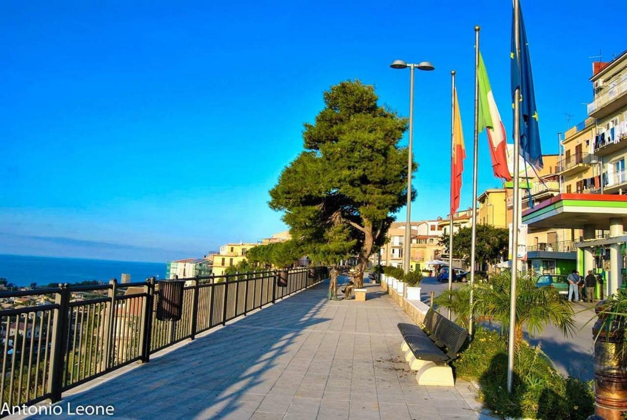 Willa City House Campofelice Di Roccella Zewnętrze zdjęcie